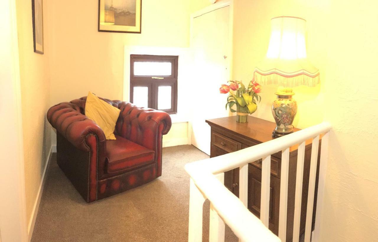 Browns Holiday Cottage Filey Esterno foto