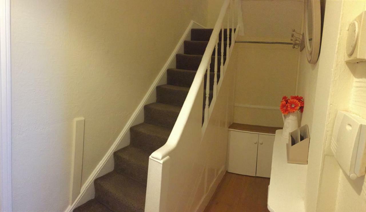 Browns Holiday Cottage Filey Esterno foto