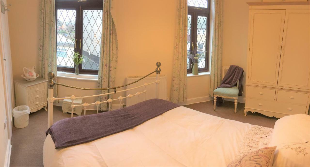 Browns Holiday Cottage Filey Esterno foto